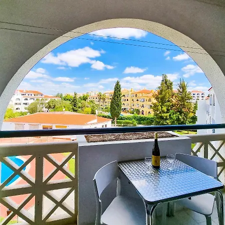 Flh Holiday Flat With Balcony Apartamento *