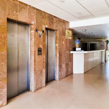 Flh Holiday Flat With Balcony Apartamento *