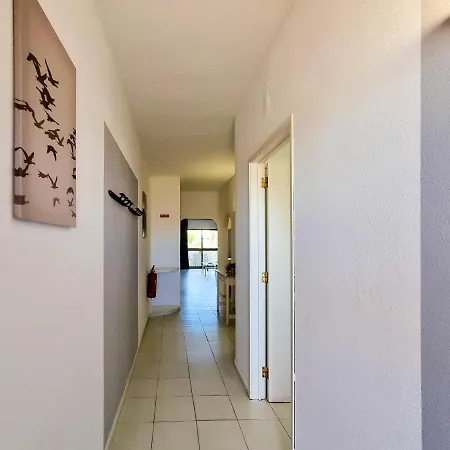 Flh Holiday Flat With Balcony البوفيرا